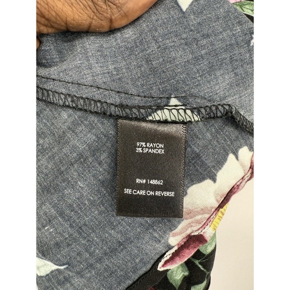 TORRID Womens Floral V Neck Blouse Size 4‎ Boho Romantic Softgirl Feminine - Picture 3 of 6